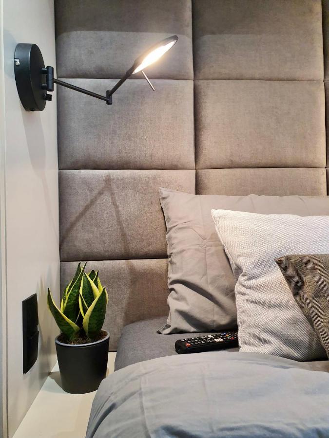 Luxury 2-Room Apartment In Praga-Polnoc Port Praski 바르샤바 외부 사진