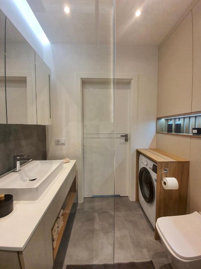 Luxury 2-Room Apartment In Praga-Polnoc Port Praski 바르샤바 외부 사진