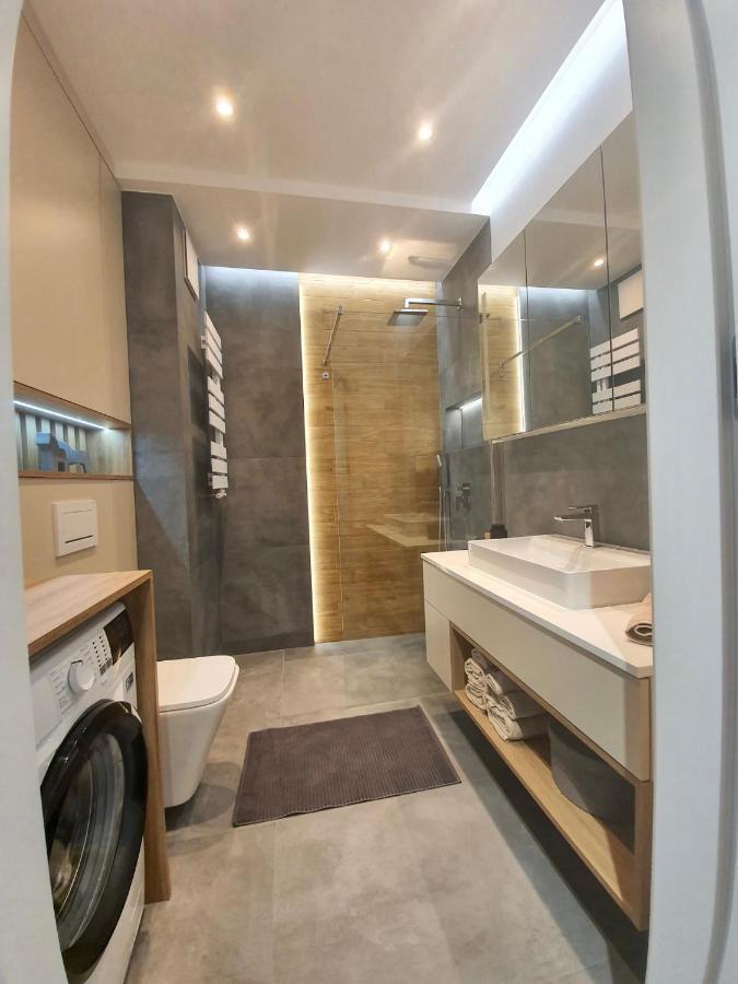 Luxury 2-Room Apartment In Praga-Polnoc Port Praski 바르샤바 외부 사진