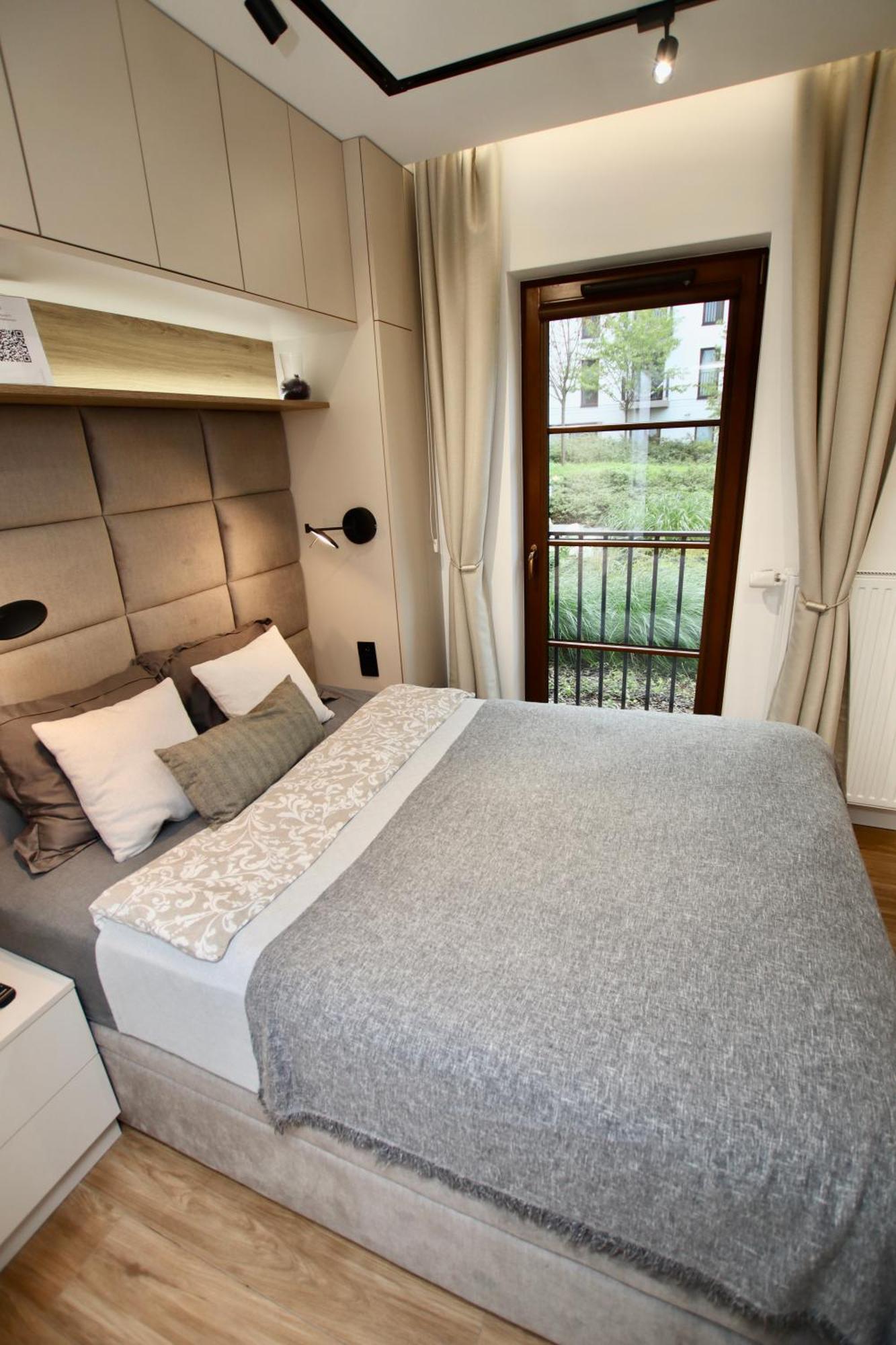 Luxury 2-Room Apartment In Praga-Polnoc Port Praski 바르샤바 외부 사진