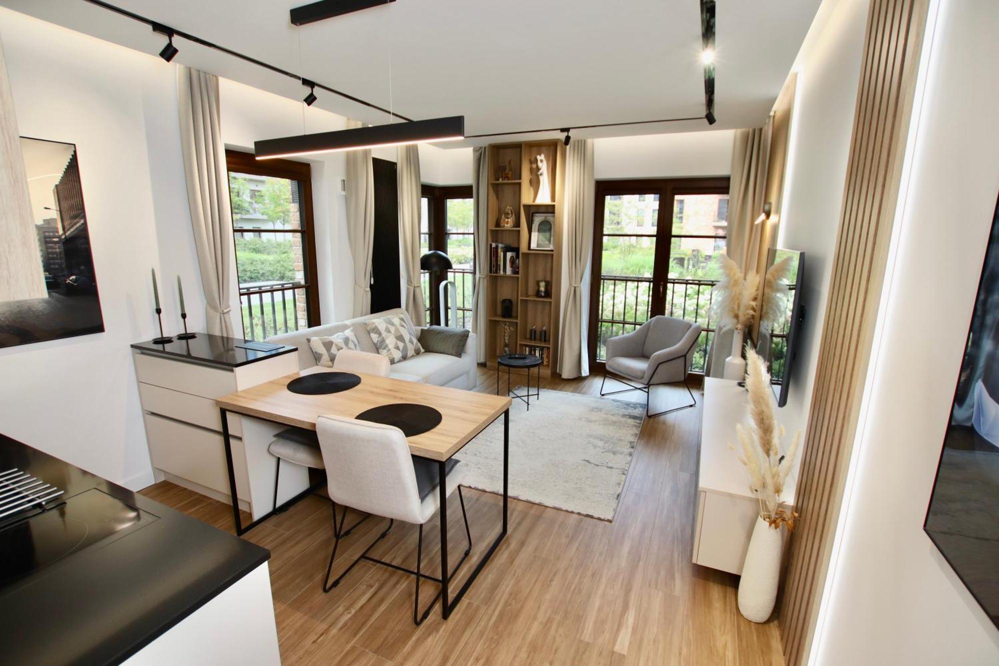 Luxury 2-Room Apartment In Praga-Polnoc Port Praski 바르샤바 외부 사진